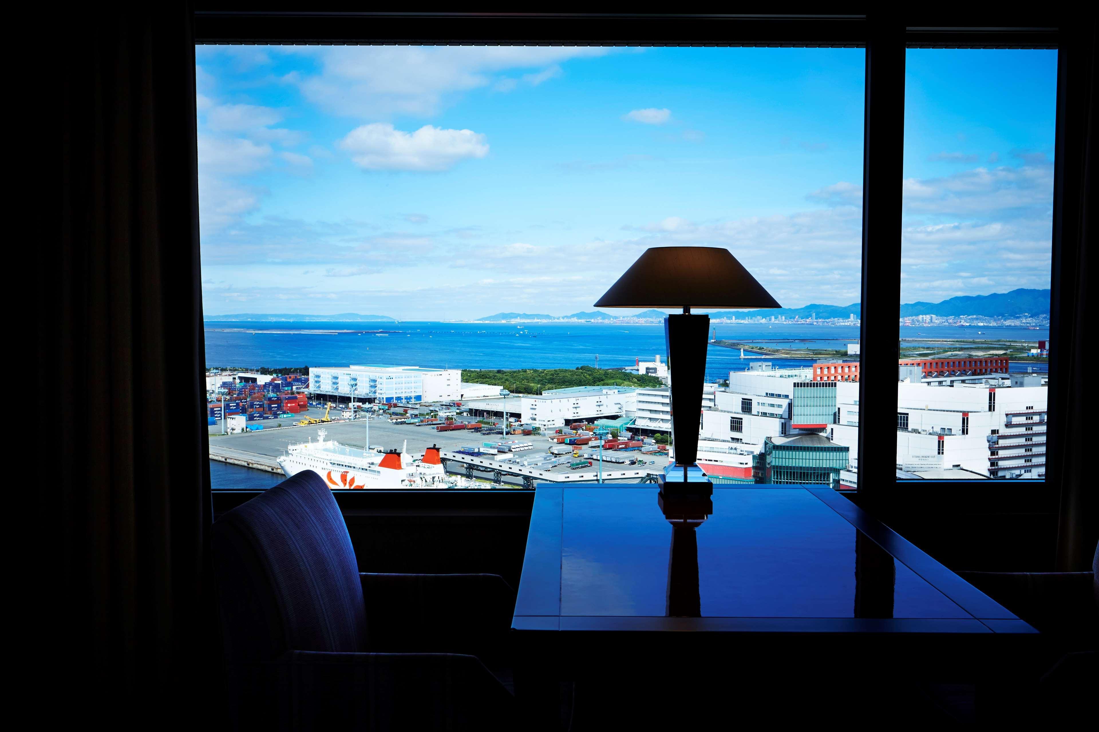 Grand Prince Hotel Osaka Bay Exterior photo