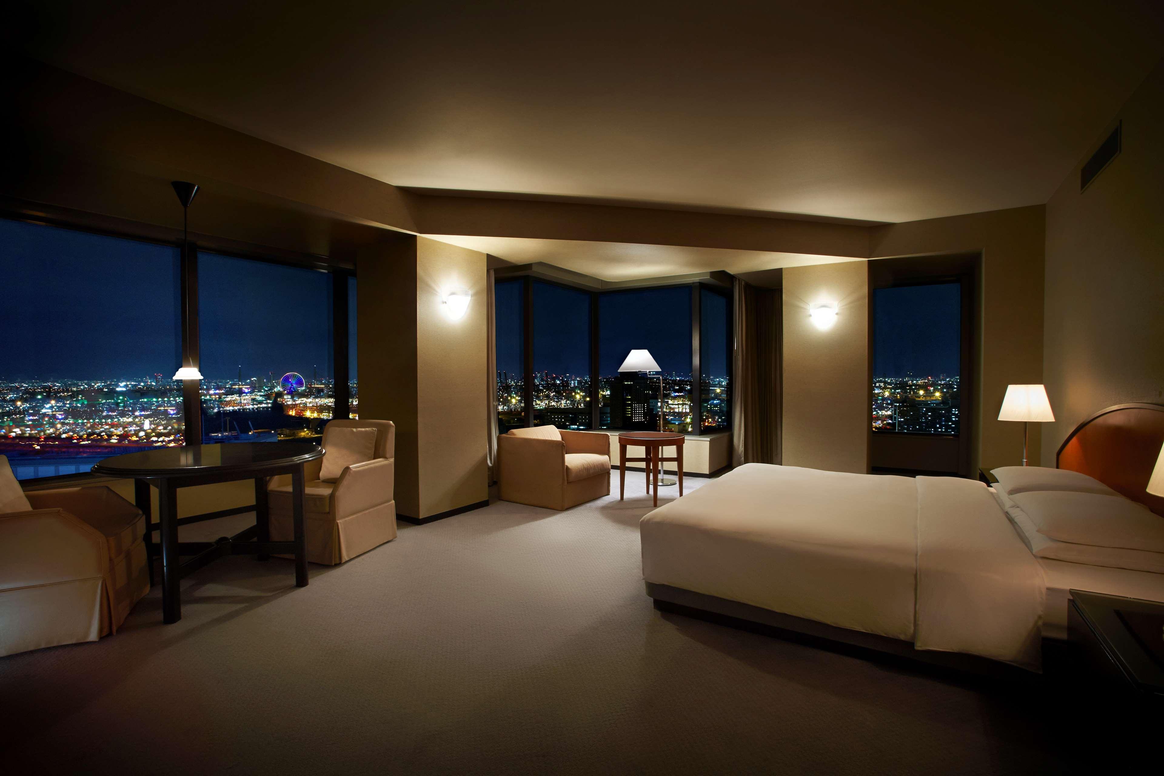 Grand Prince Hotel Osaka Bay Exterior photo