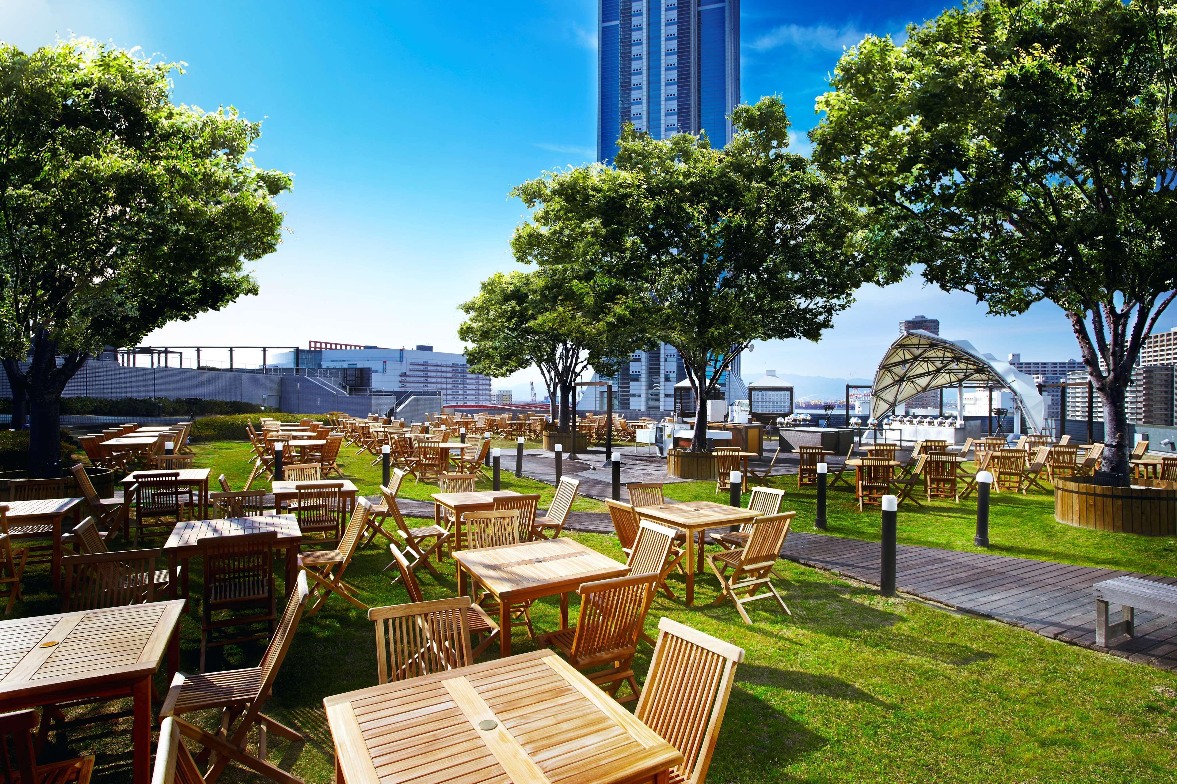 Grand Prince Hotel Osaka Bay Exterior photo