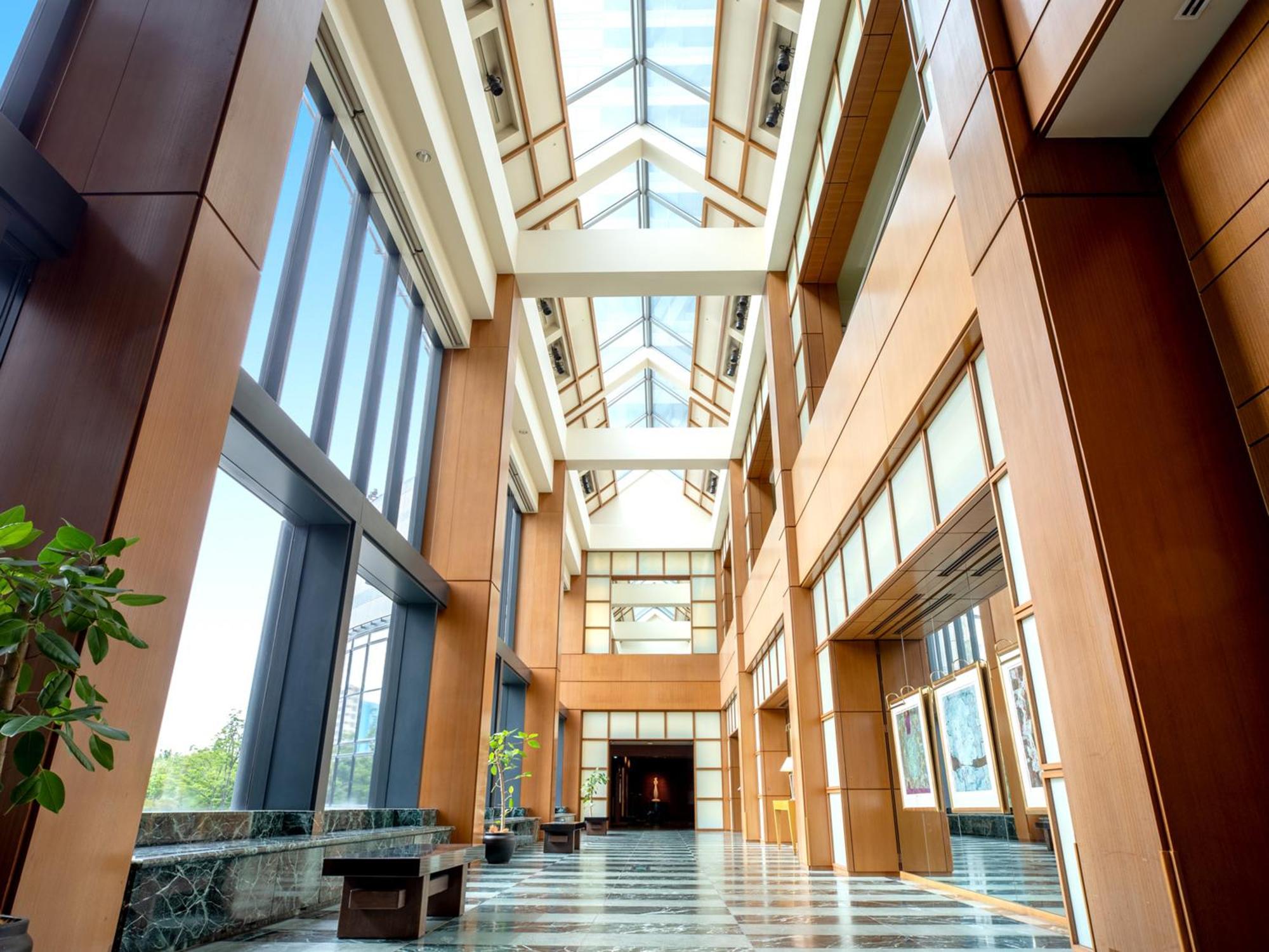 Grand Prince Hotel Osaka Bay Exterior photo