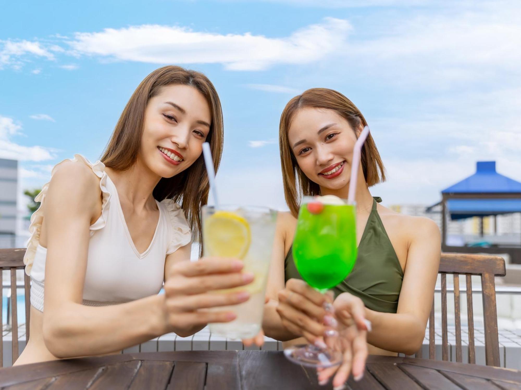 Grand Prince Hotel Osaka Bay Exterior photo